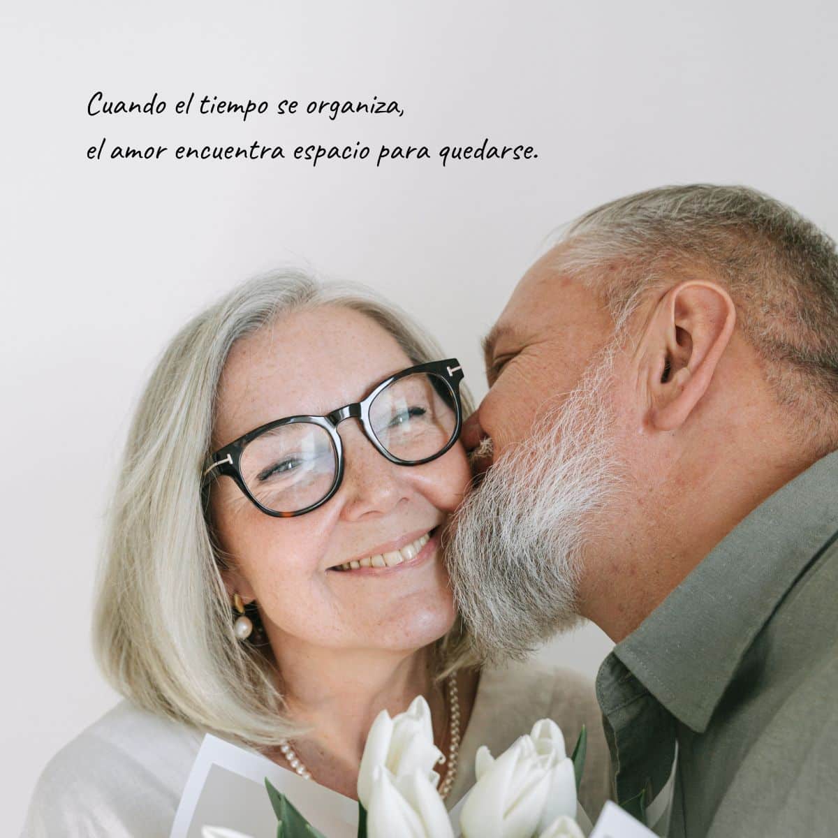 cuidado-parkinson-en-casa-valencia-beso-matrimonio.jpg
